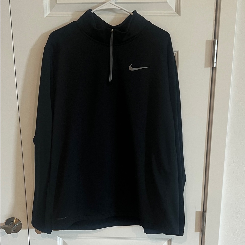 Nike Therma Fit Black Quarter-Zip Performance Pullover